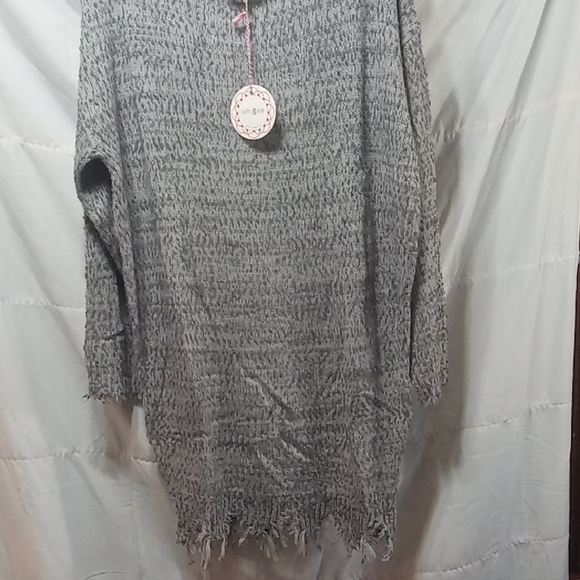 Umgee Dresses & Skirts - Umgee Gray Textured Knit Dress